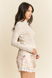 DAV125 - L/S CREAM LACE TOP
