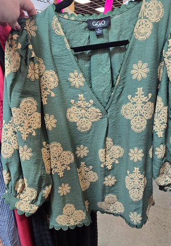 GIG112 - OLIVE PUFF SLEEVE TOP