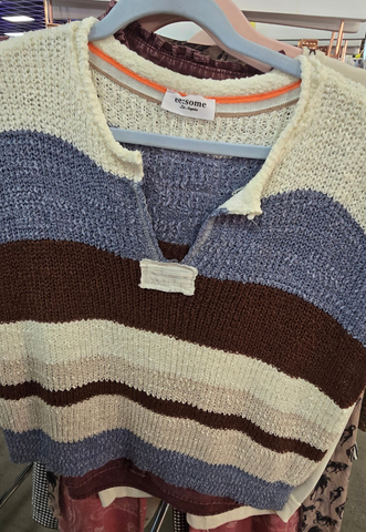 EES126 - STRIPED SWEATER -