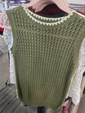 EES117 - SAGE SWEATER VEST -