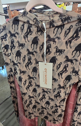 EES125 - MESH HORSE L/S TOP -