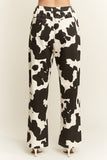 JBJ107 - COW PRINT JEANS