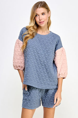 SBS110 - BLUE/BLUSH QUILTED TOP