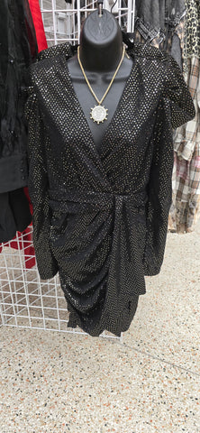 MS111 - BLACK/GOLD DRSS