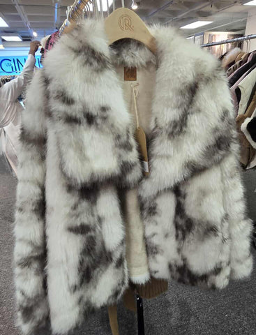 USA102 - LYNX FAUX FUR COAT -